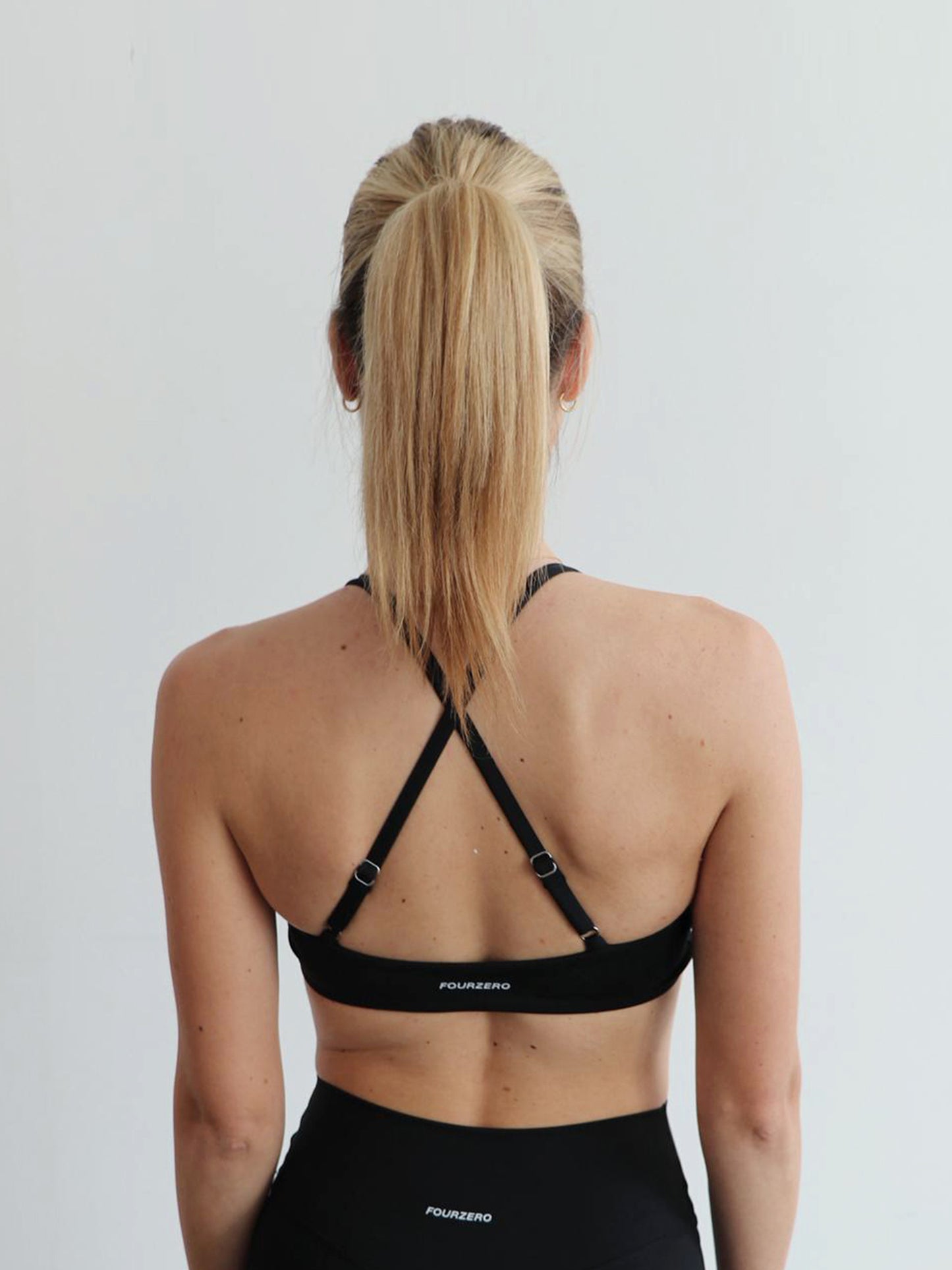 Twist Crop (Black)