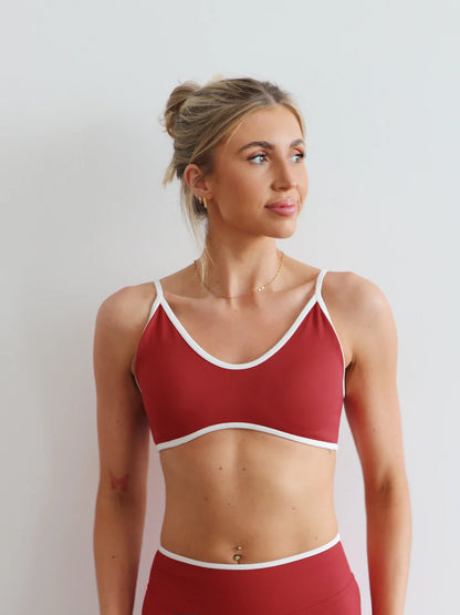 Trim Crop (Red Wine)